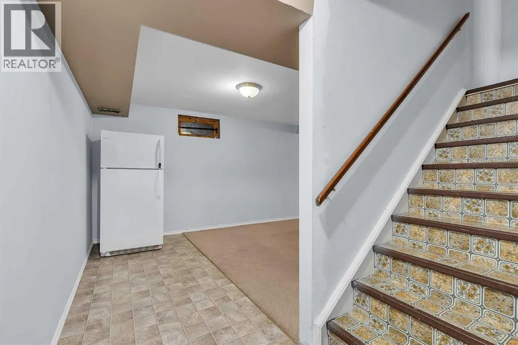 147 Scenic Way NW
