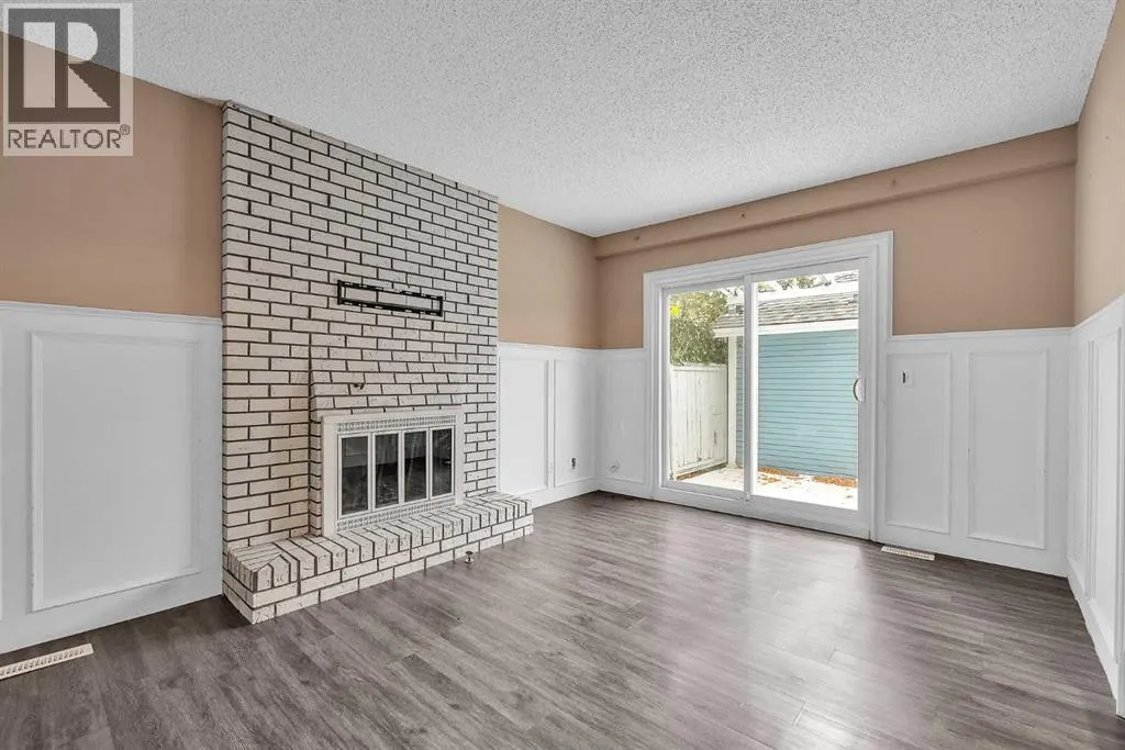 147 Scenic Way NW