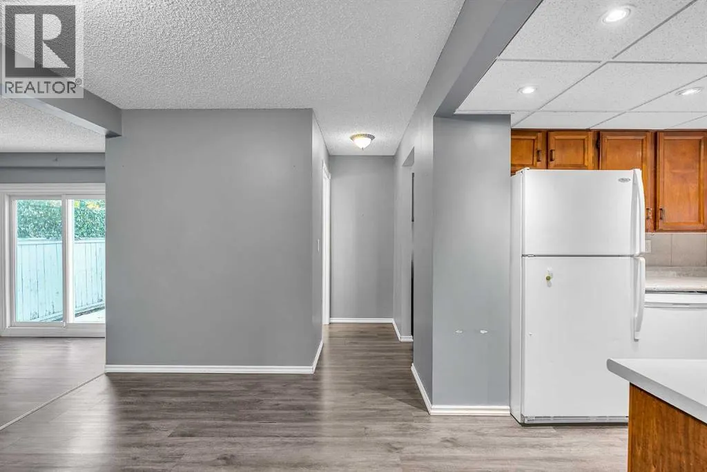 147 Scenic Way NW