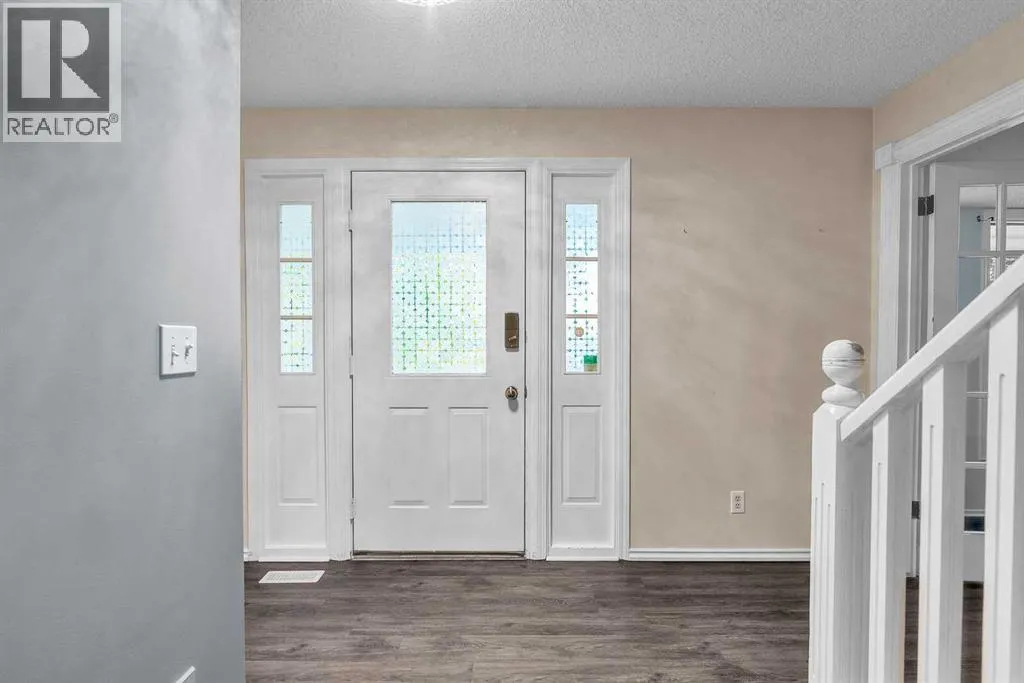 147 Scenic Way NW