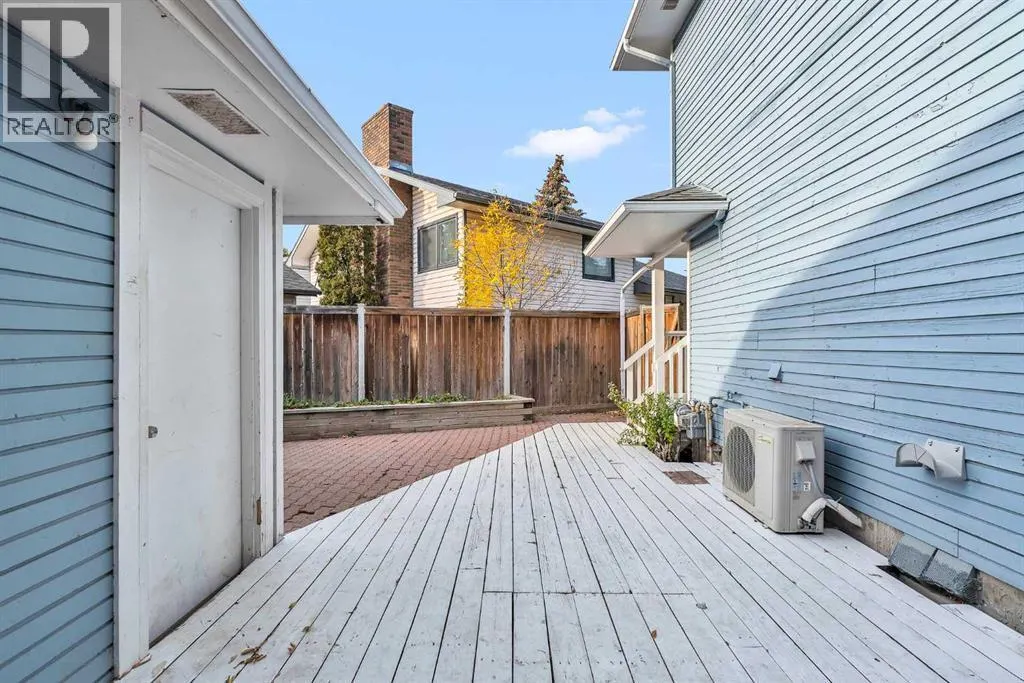 147 Scenic Way NW