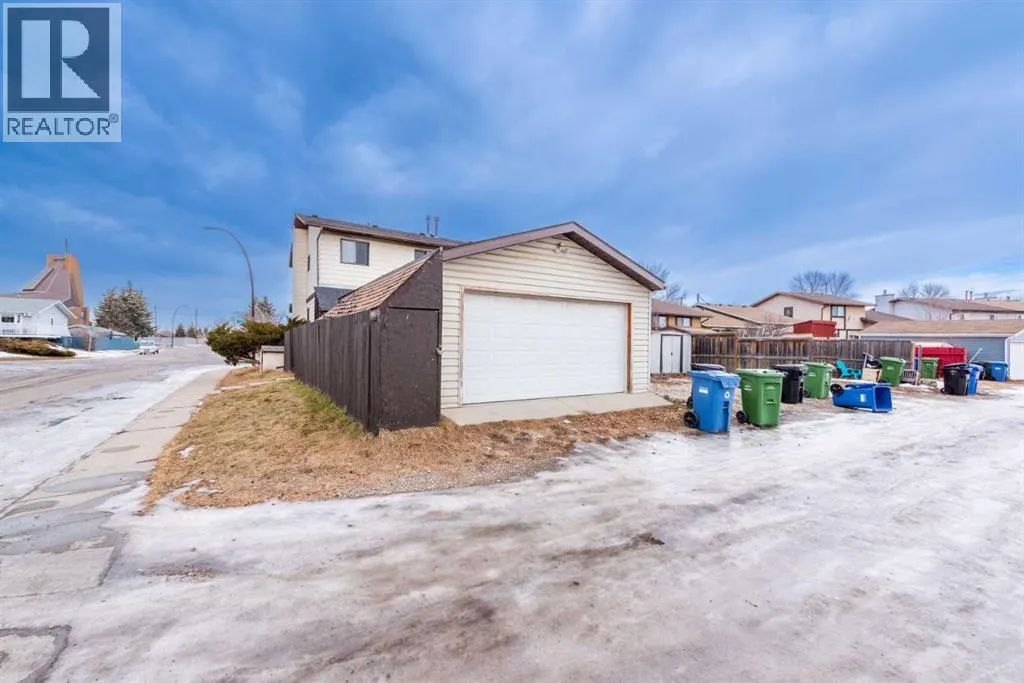 55 Templemont Drive NE