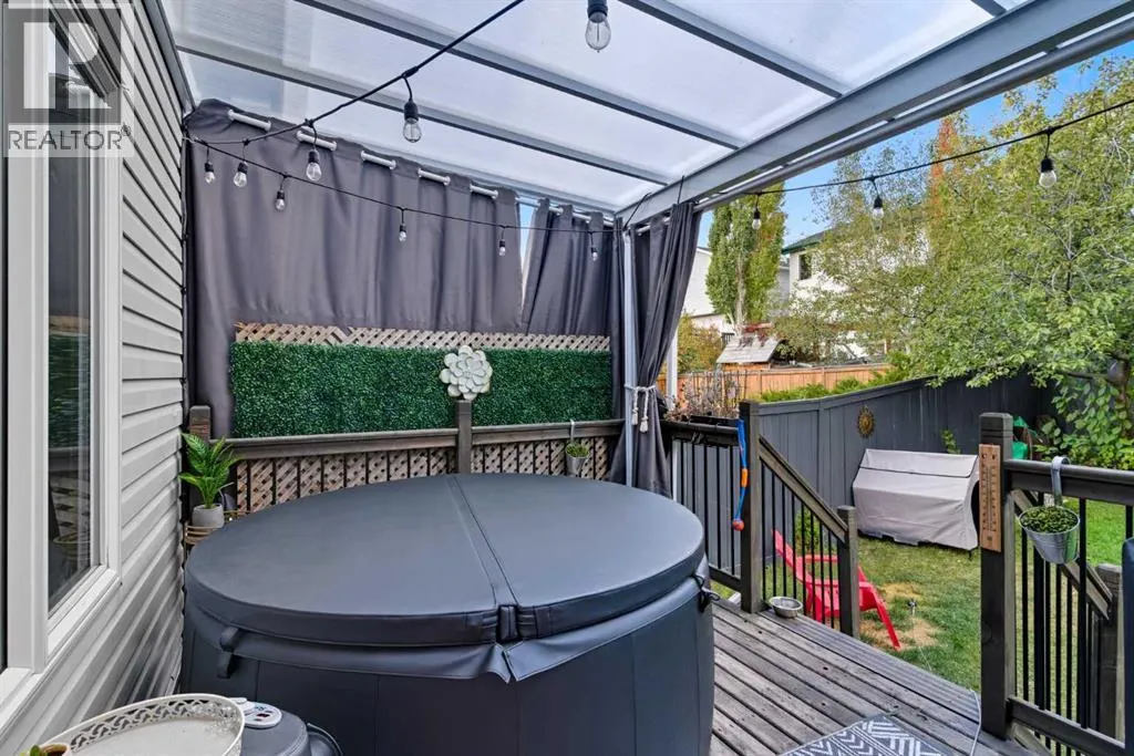 78 Tuscarora Close NW