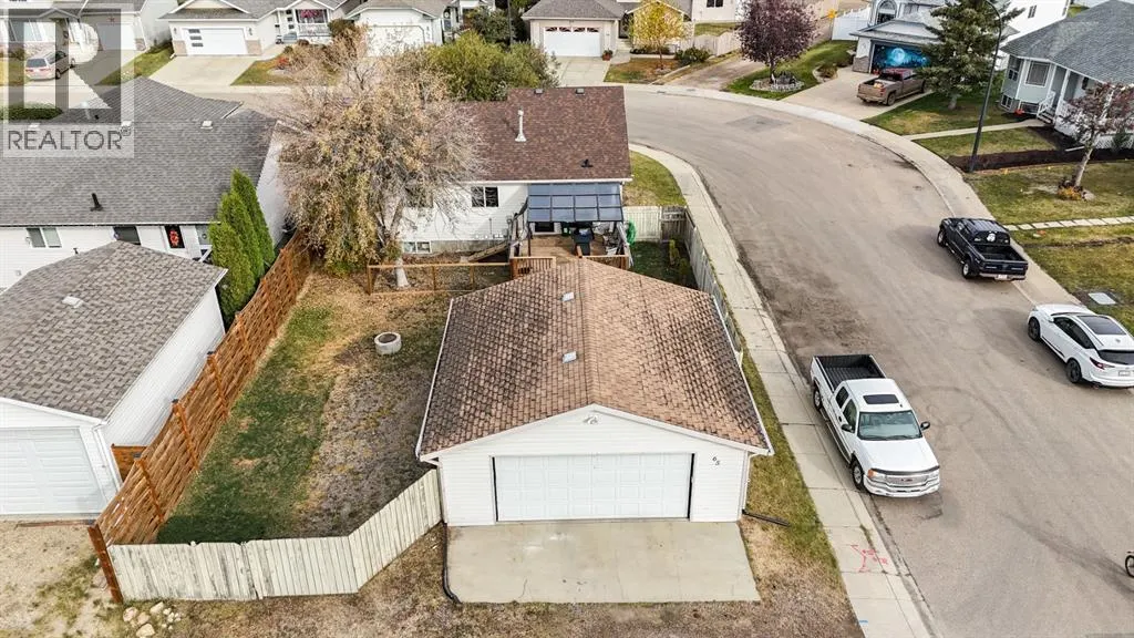 65 Lamont Close