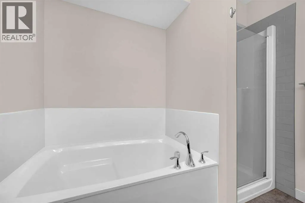 185 Evanspark Gardens NW