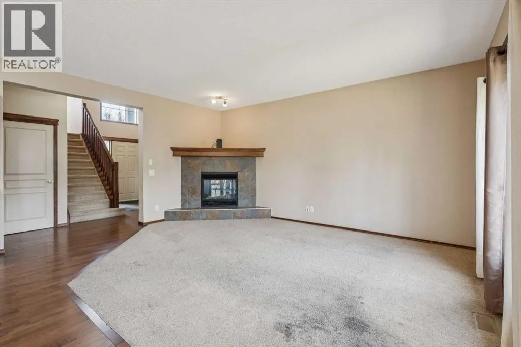 98 Cranwell Common SE