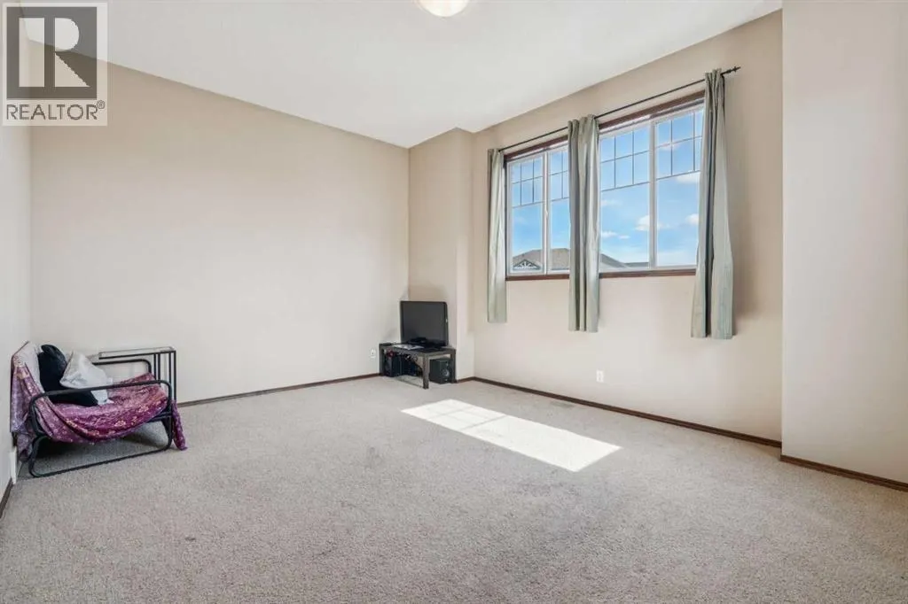 98 Cranwell Common SE