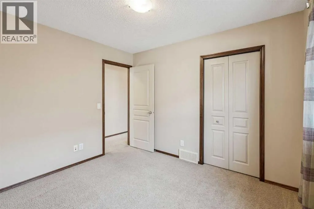 98 Cranwell Common SE