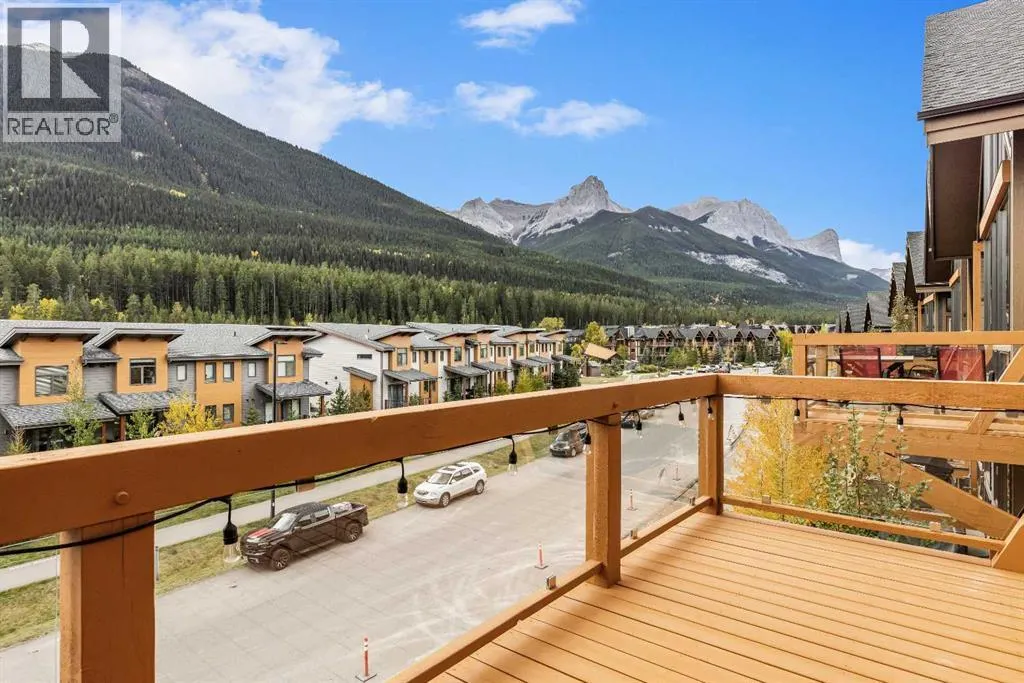 204, 105 Stewart Creek Rise SW