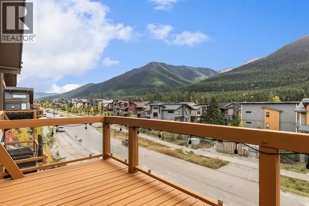 204, 105 Stewart Creek Rise SW