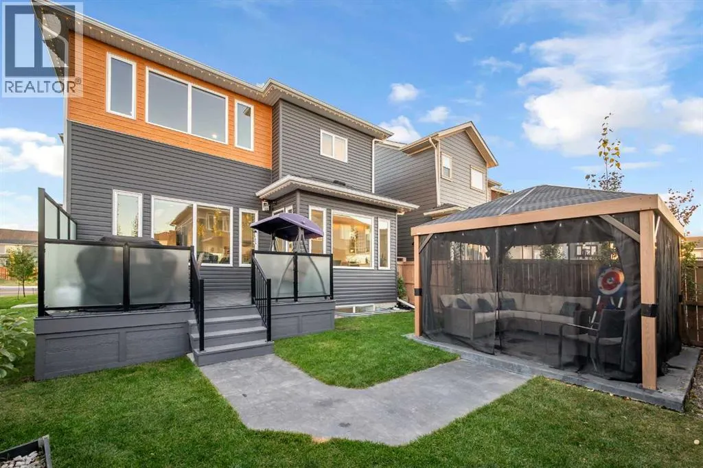 134 Corner Meadows Common NE