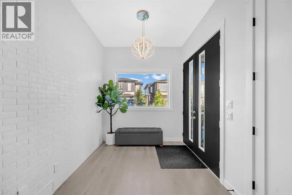 134 Corner Meadows Common NE