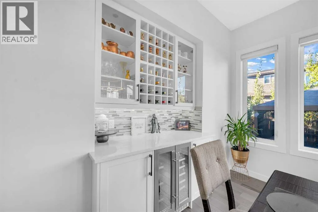 134 Corner Meadows Common NE