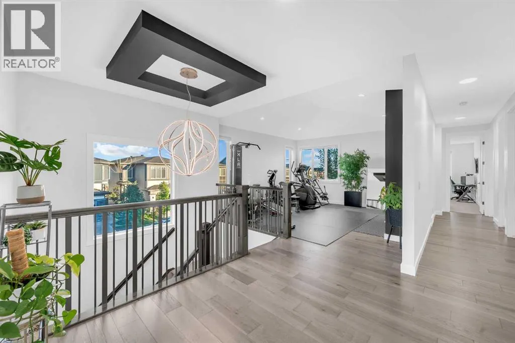 134 Corner Meadows Common NE