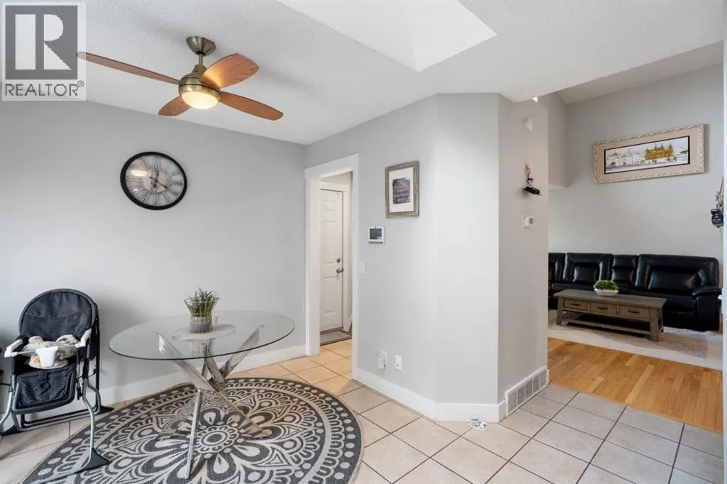 169 Coral Sands Terrace NE