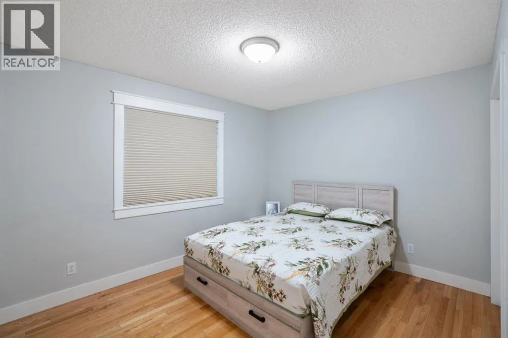 169 Coral Sands Terrace NE