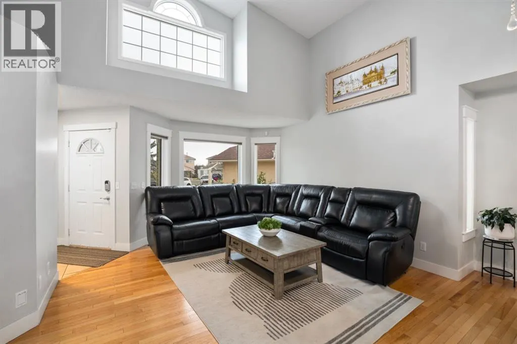 169 Coral Sands Terrace NE