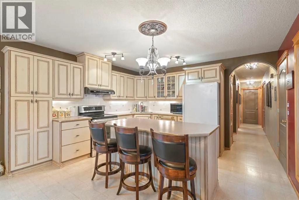 146114 288 Street W
