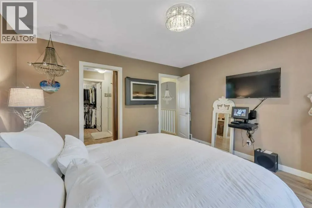 232 Wiley Crescent