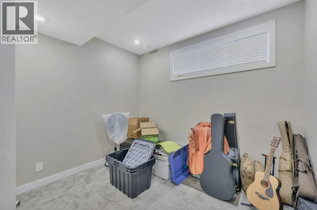 232 Wiley Crescent