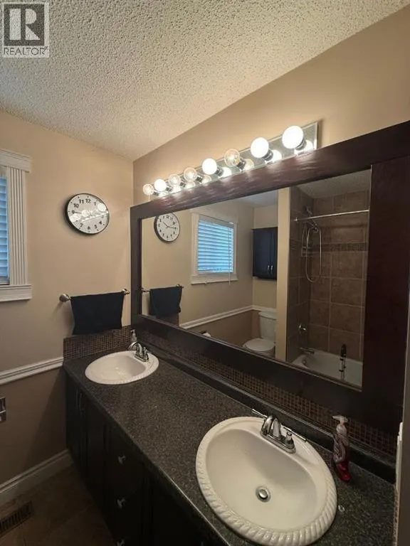 144 Beaconwood Place