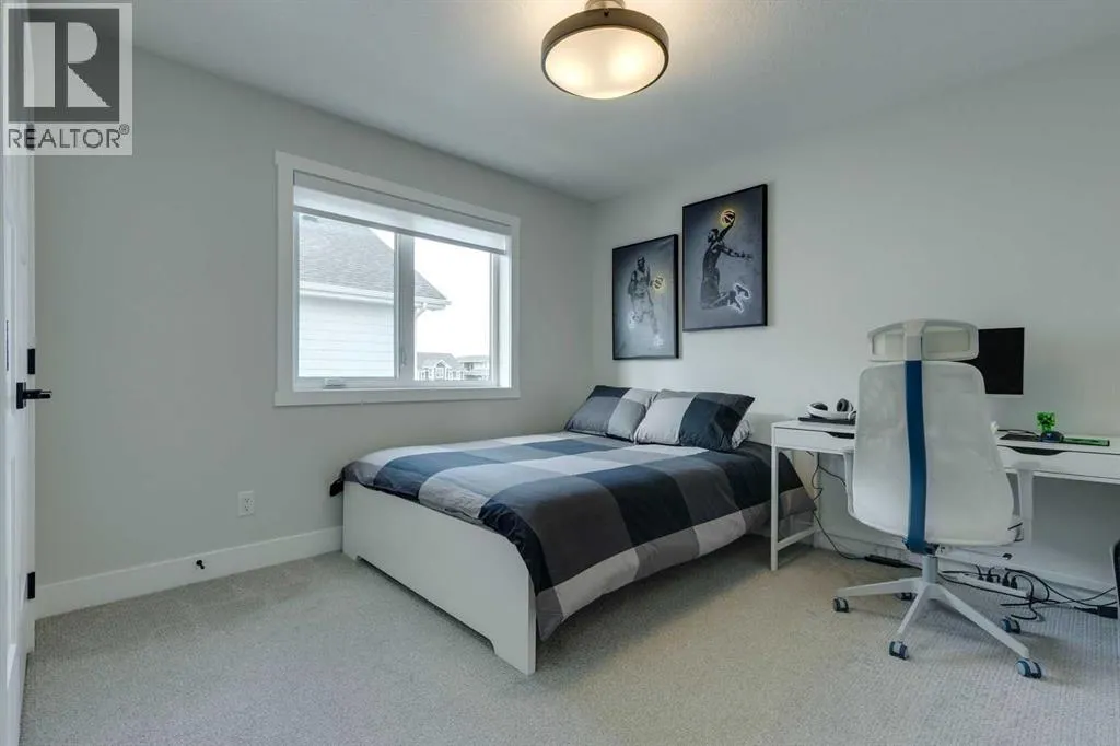 33 Paintbrush Park
