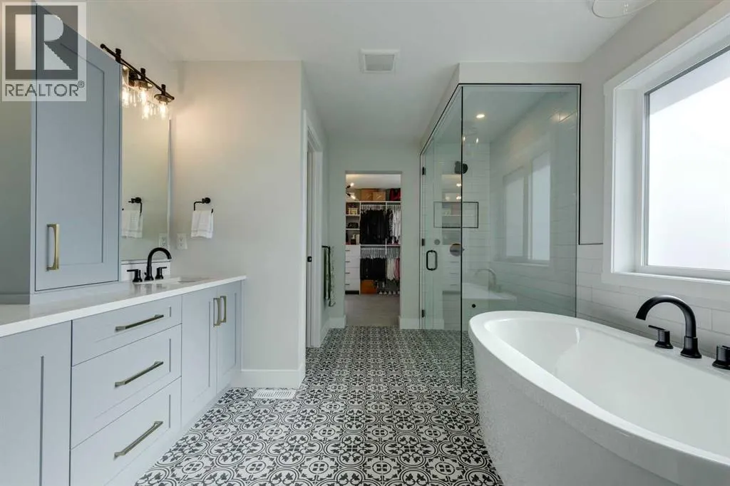 33 Paintbrush Park