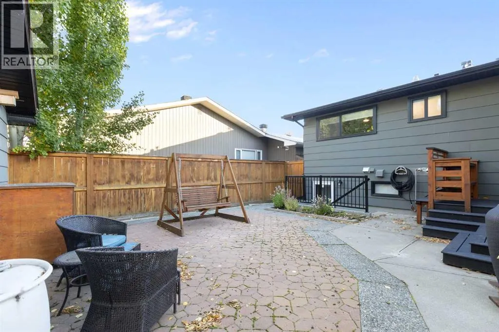 439 Parkridge Crescent SE