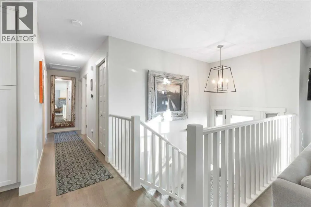 439 Parkridge Crescent SE