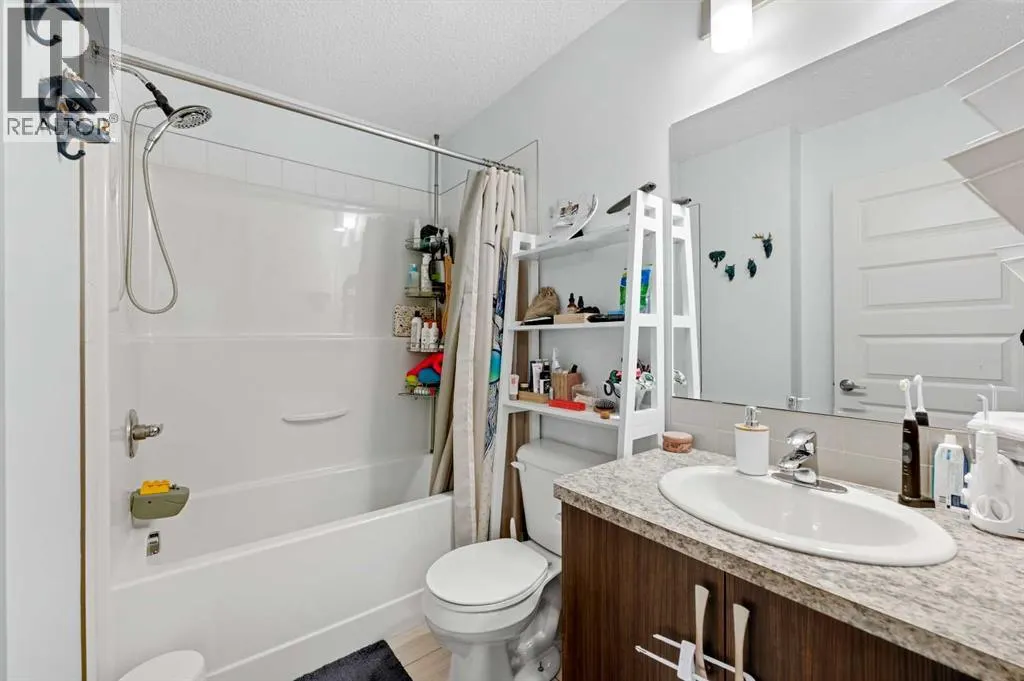 42 Auburn Bay Link SE