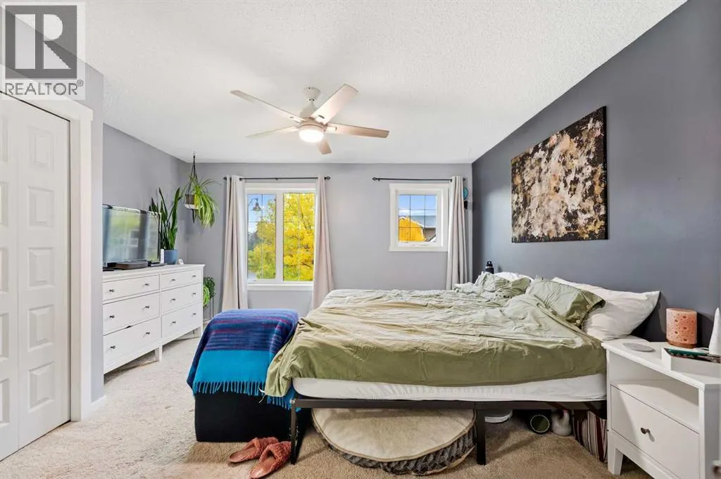 42 Auburn Bay Link SE