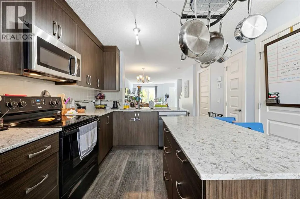 42 Auburn Bay Link SE