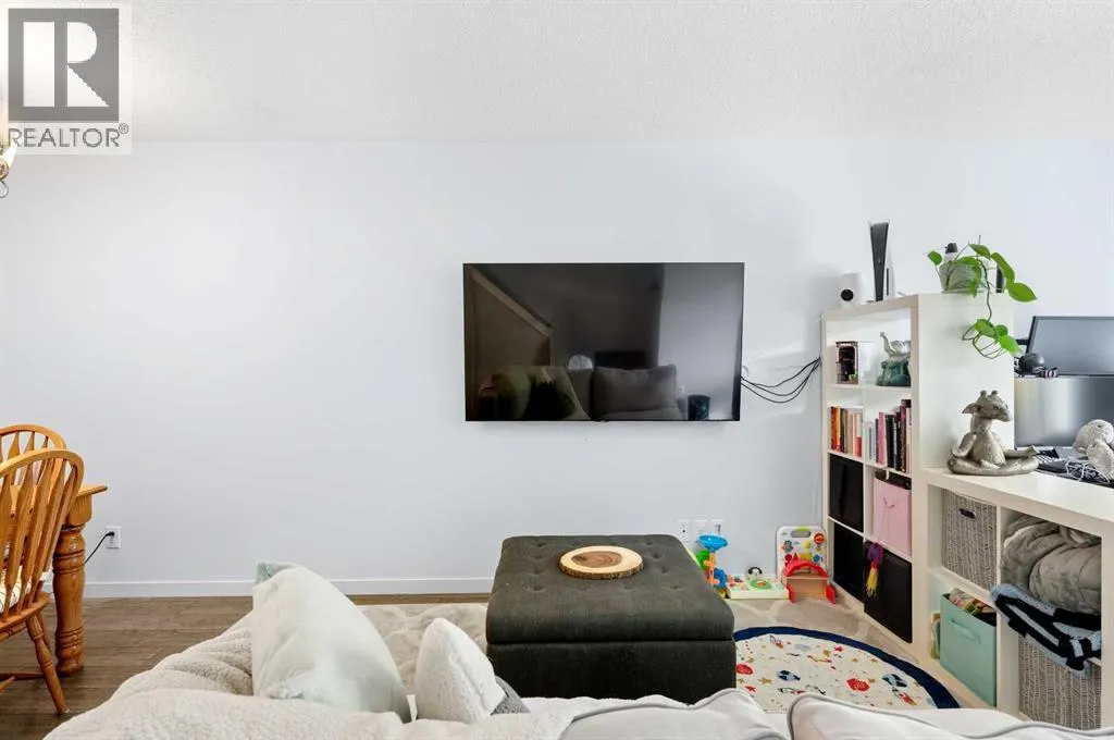 42 Auburn Bay Link SE