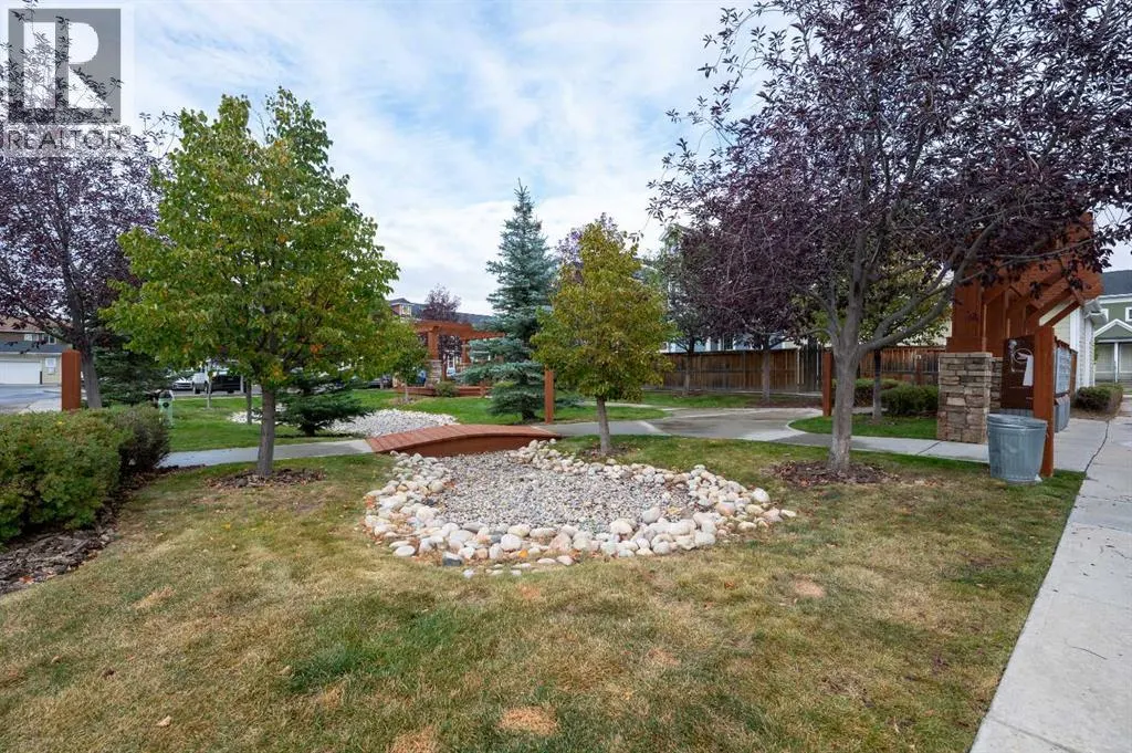 42 Auburn Bay Link SE