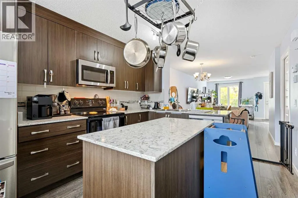 42 Auburn Bay Link SE