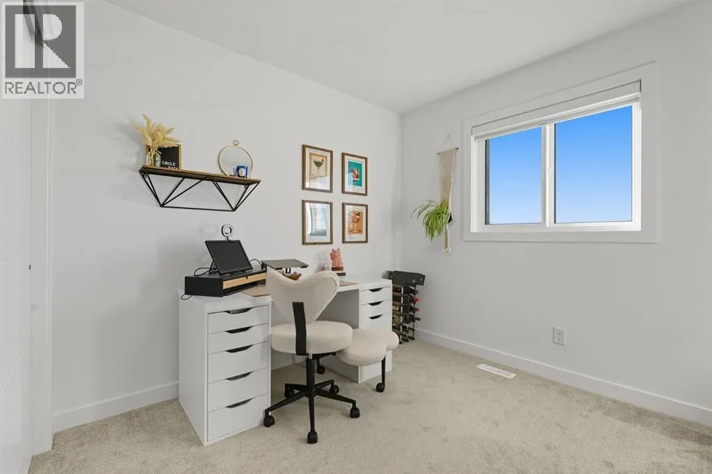 220 Heritage Heights
