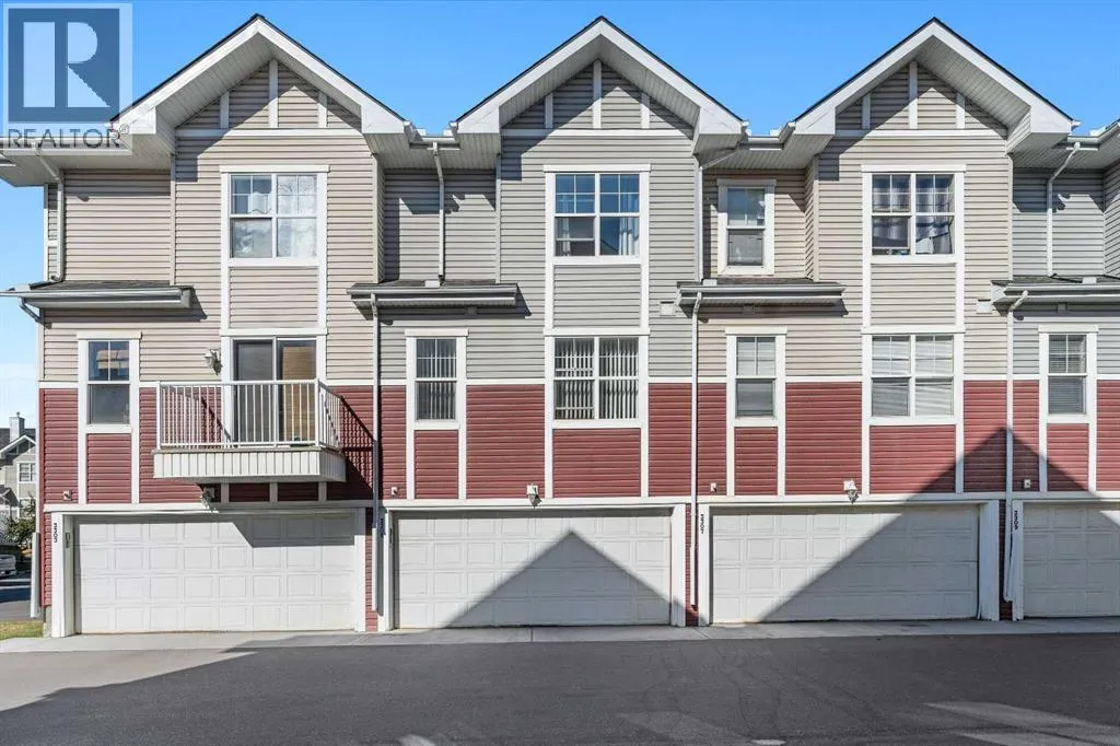 3305 New Brighton Gardens SE