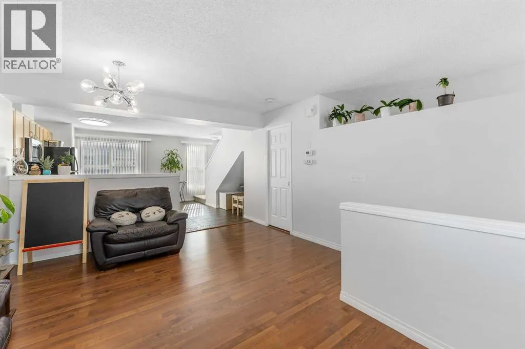 3305 New Brighton Gardens SE