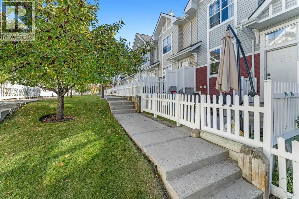 3305 New Brighton Gardens SE