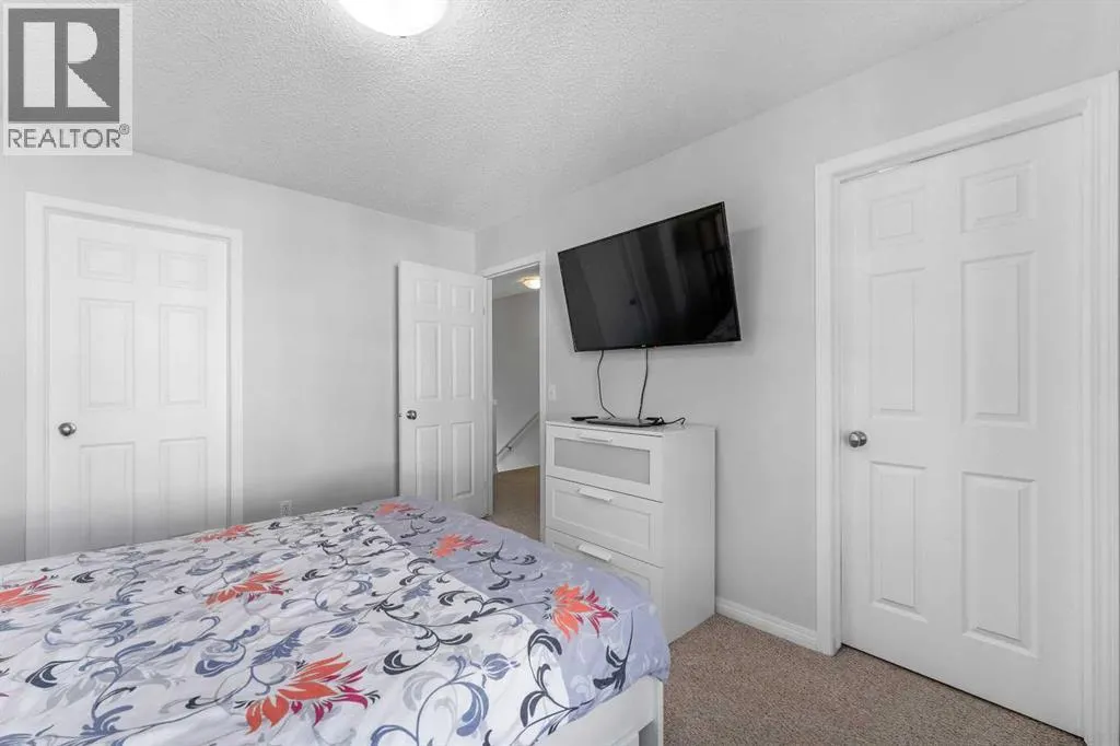3305 New Brighton Gardens SE