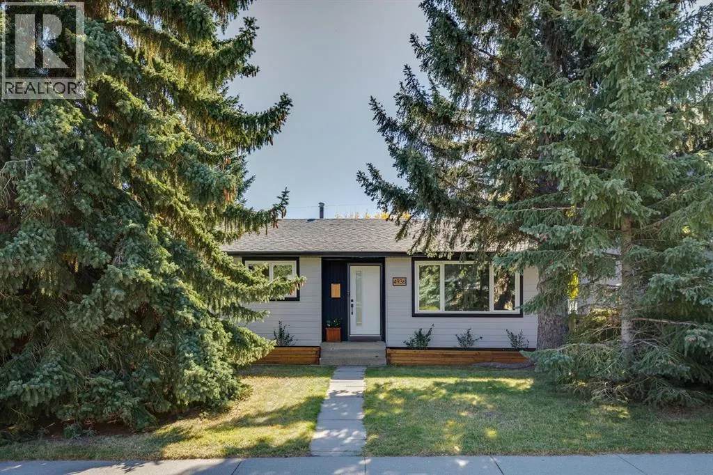 4936 Norquay Drive NW