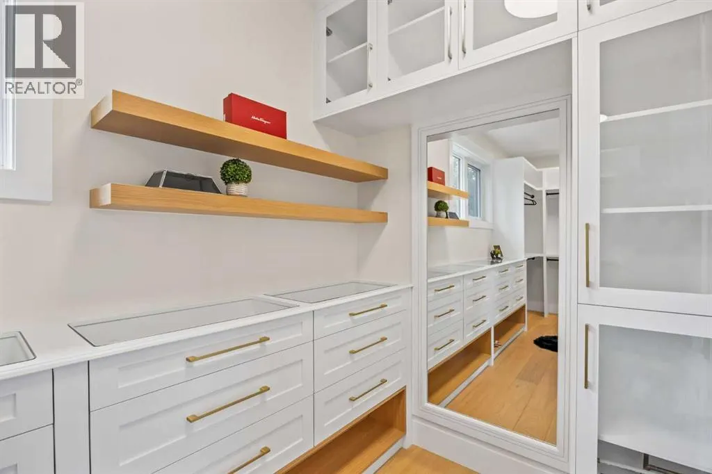 12 Vardana Place NW