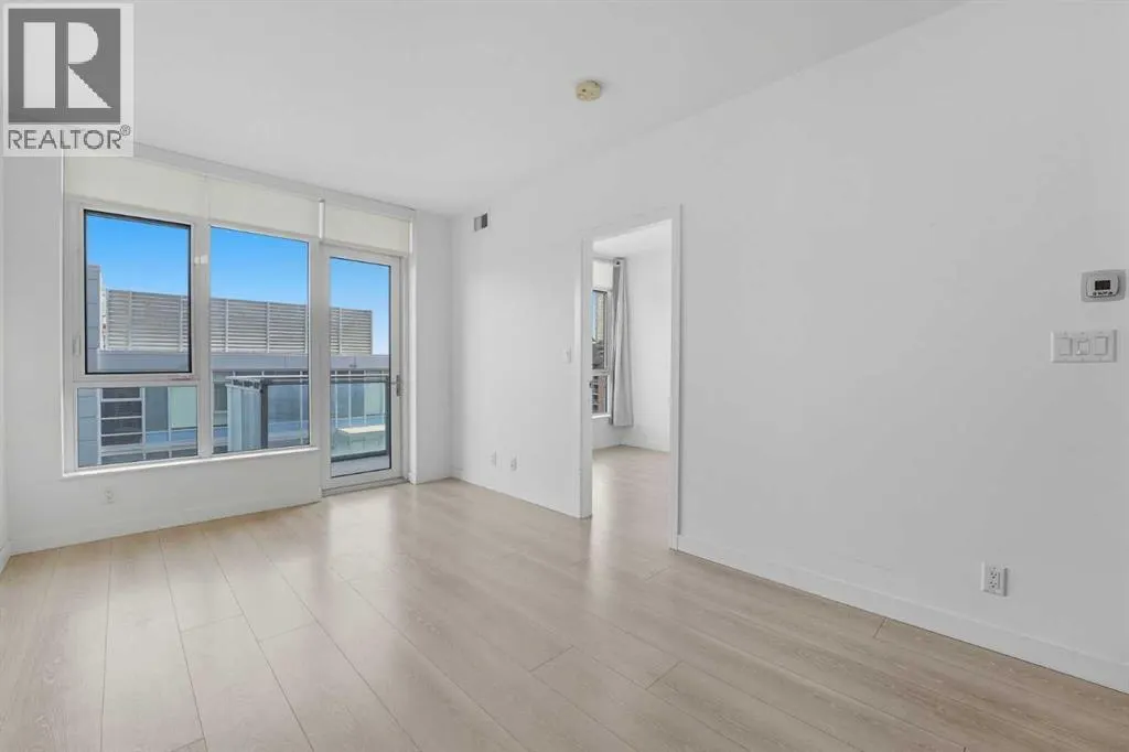 1007, 108 Waterfront Court SW