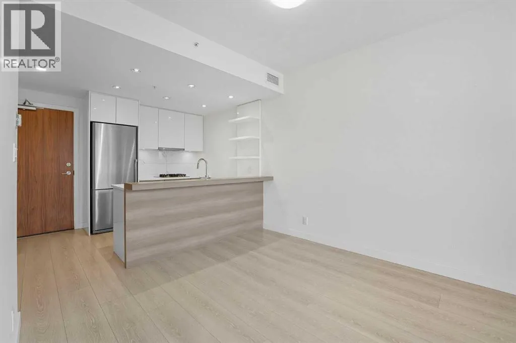 1007, 108 Waterfront Court SW