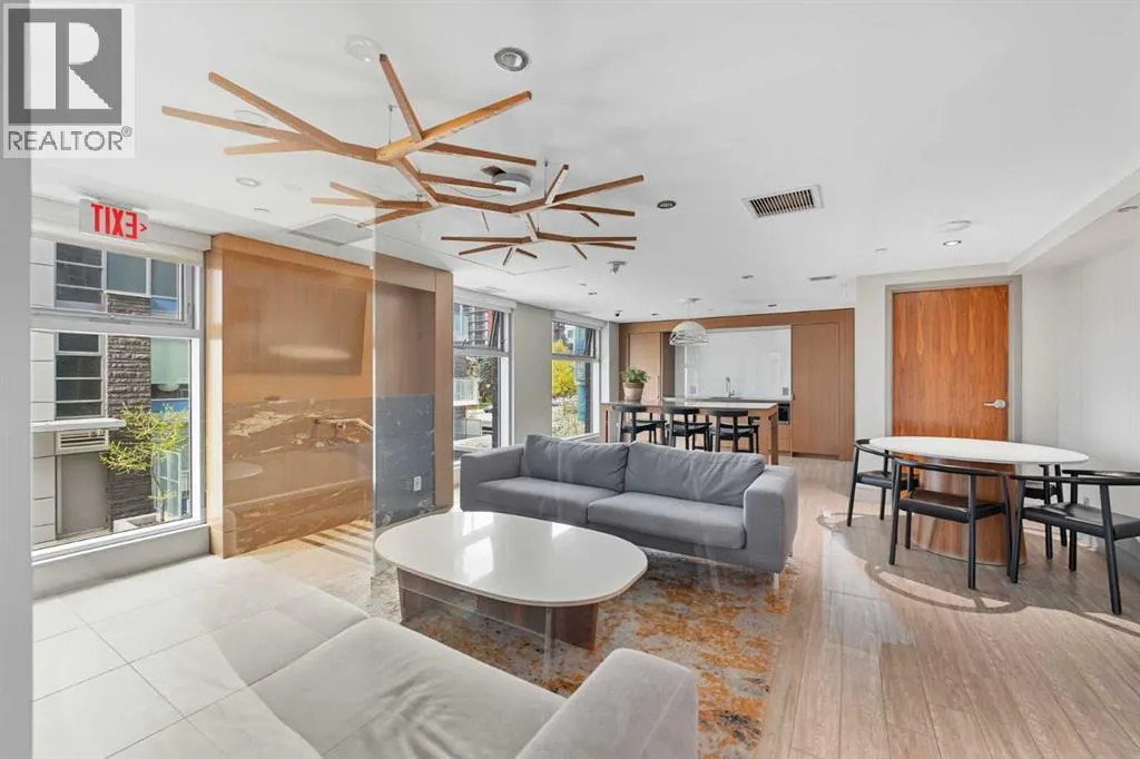 1007, 108 Waterfront Court SW