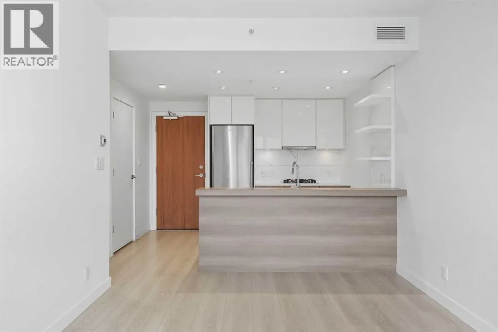 1007, 108 Waterfront Court SW