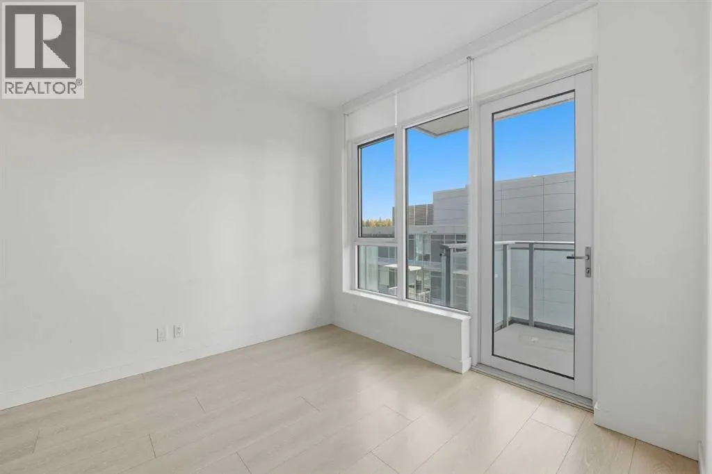 1007, 108 Waterfront Court SW