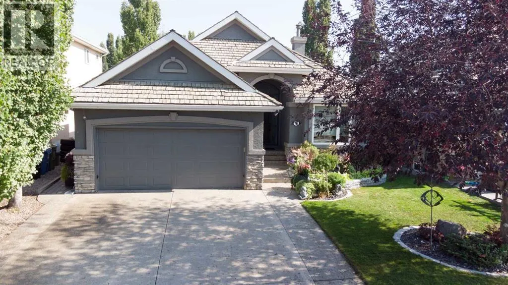 108 Mt Alberta View SE