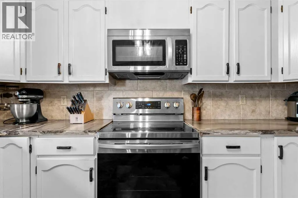 87 Sun Harbour Close SE