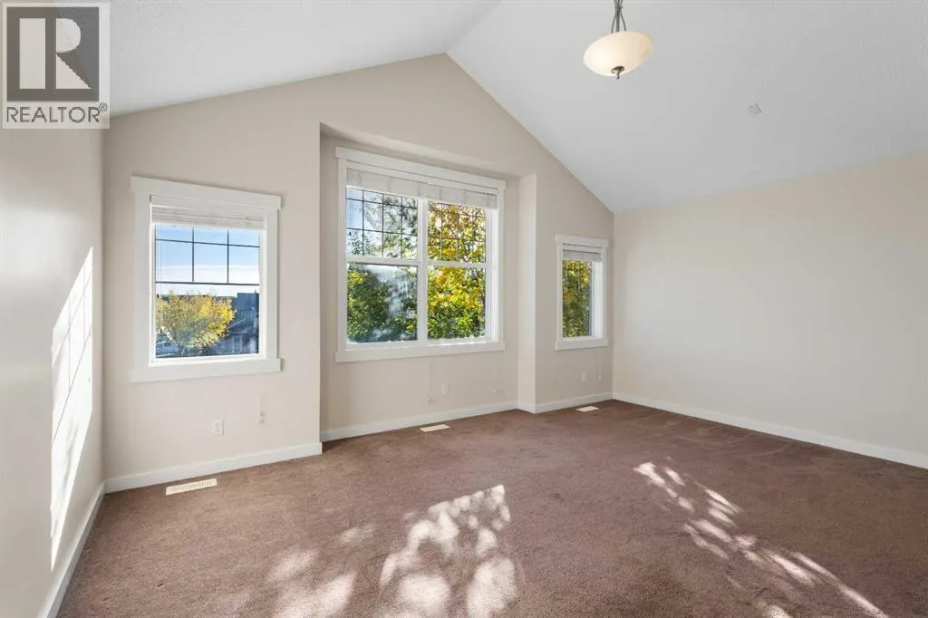 139 Coopers Hill SW
